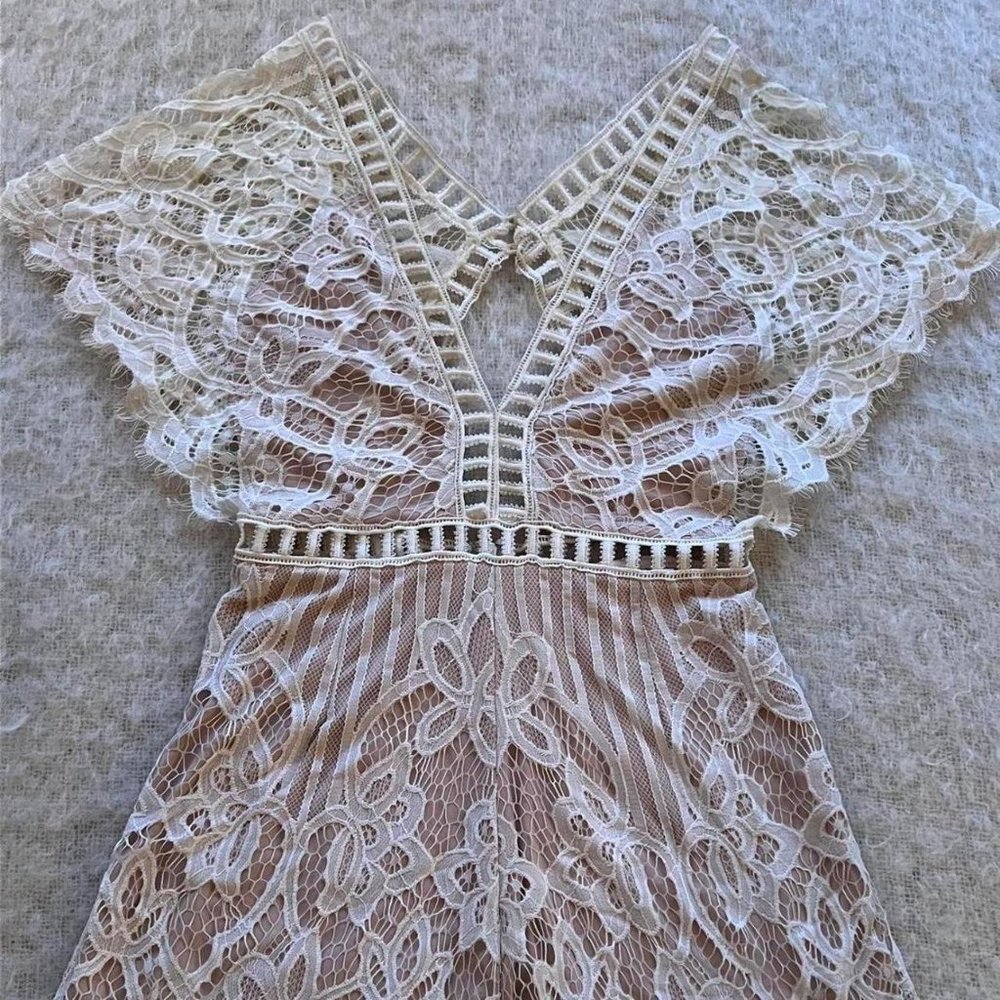 Lace Romper - Picture 3 of 3